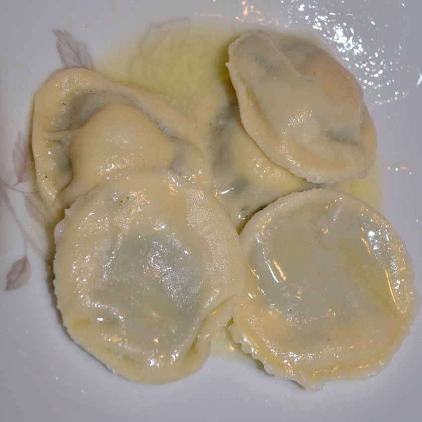 Uova da Raviolo, served