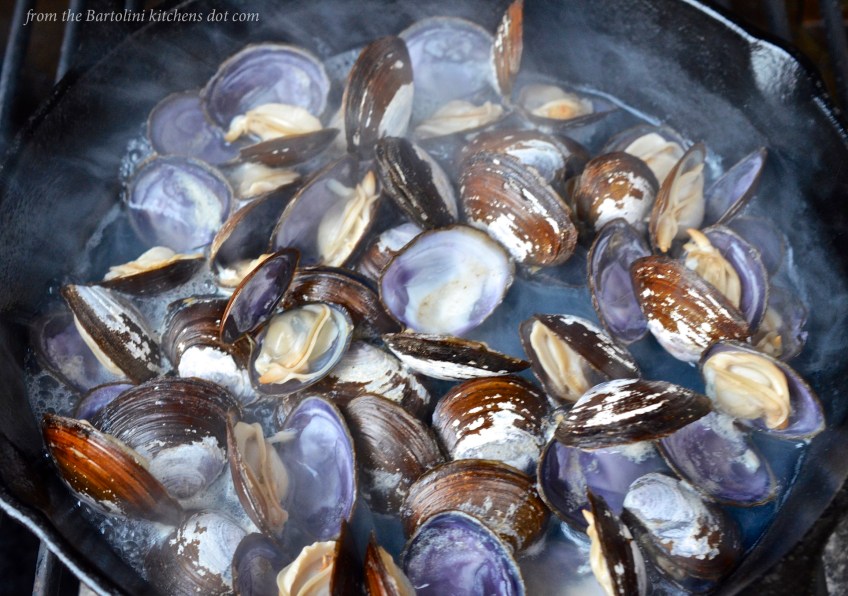 Grilled Clams 1